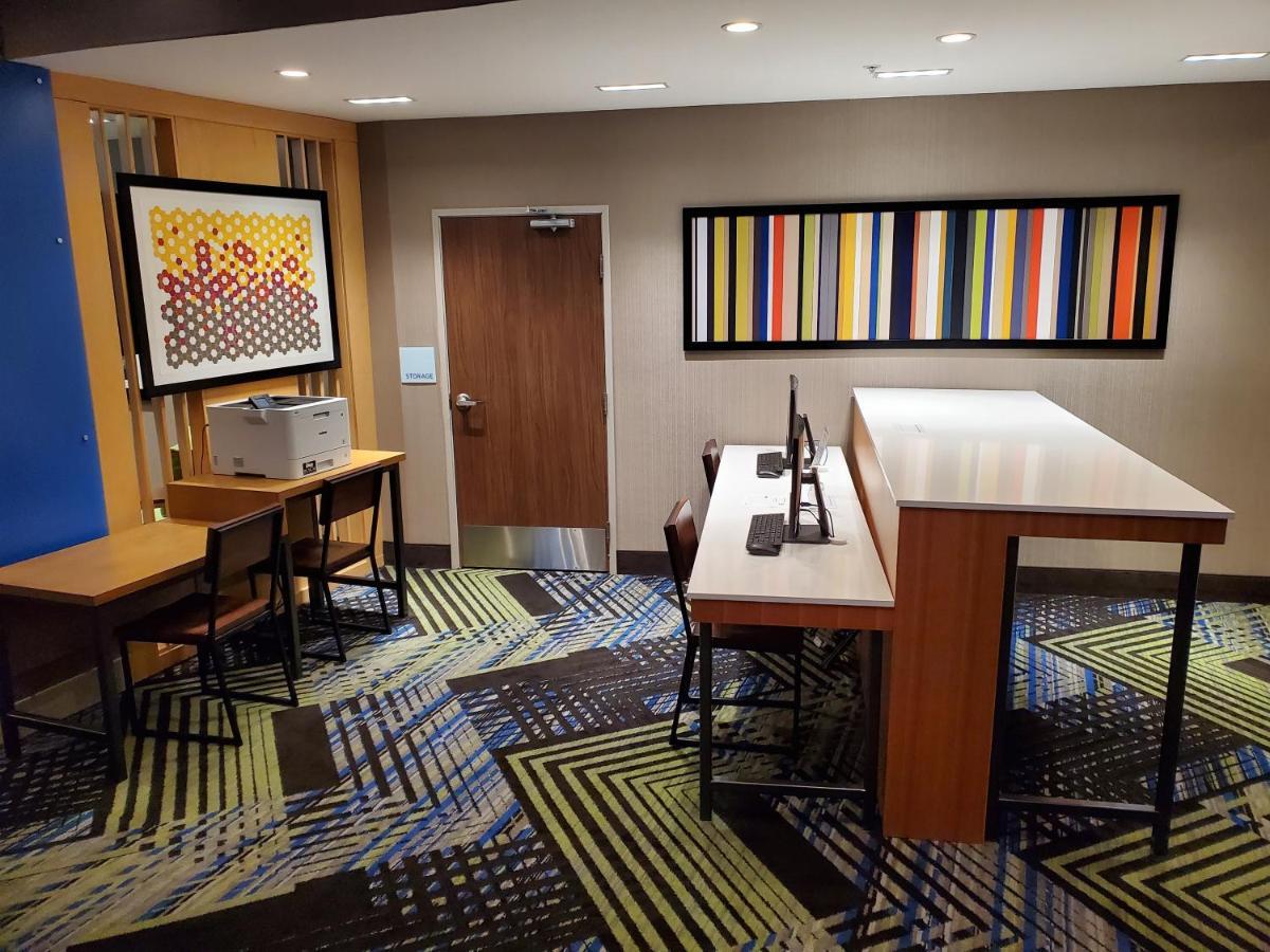 Holiday Inn Express & Suites - Harrisburg S - Mechanicsburg By Ihg Екстер'єр фото