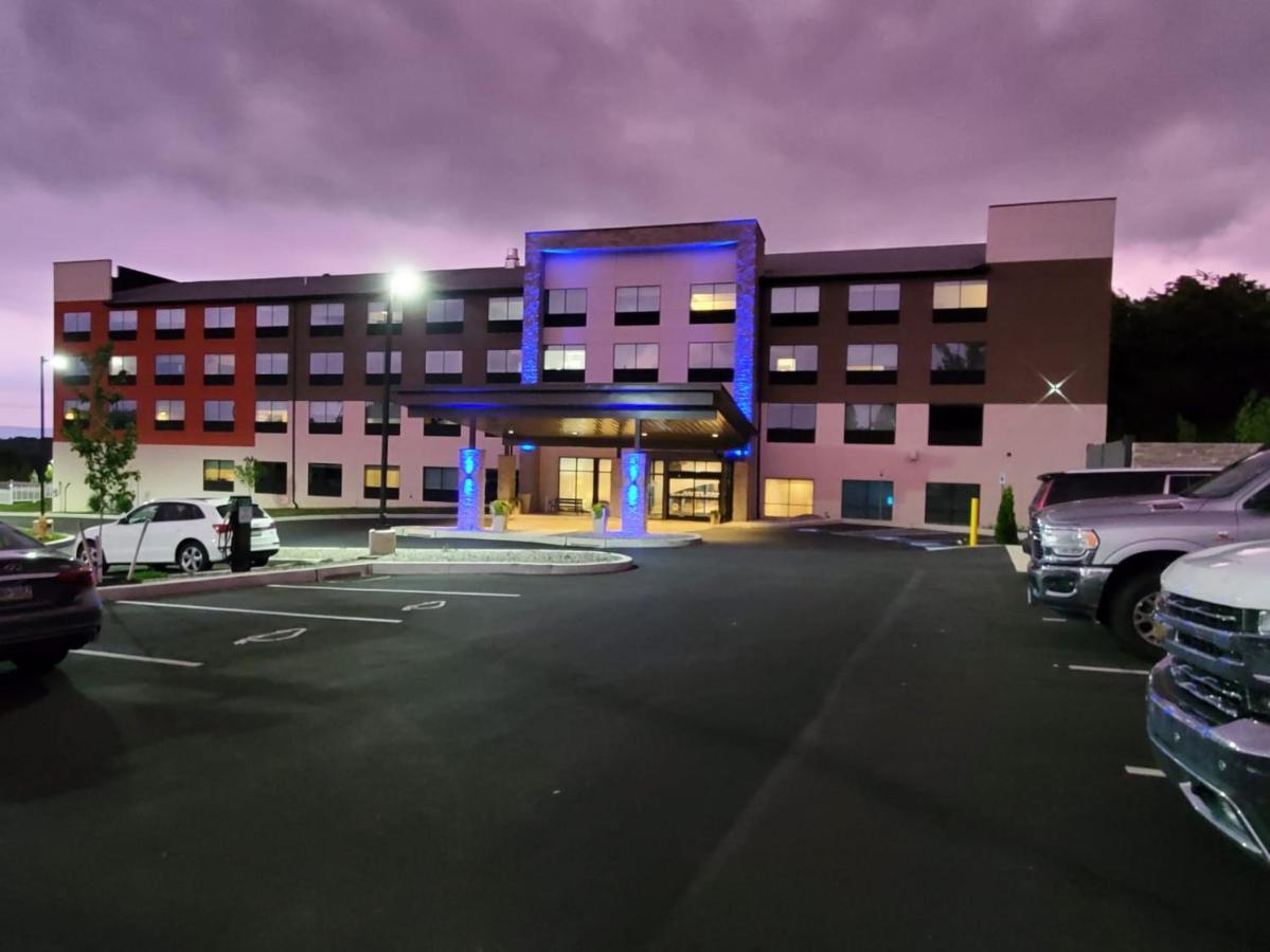 Holiday Inn Express & Suites - Harrisburg S - Mechanicsburg By Ihg Екстер'єр фото